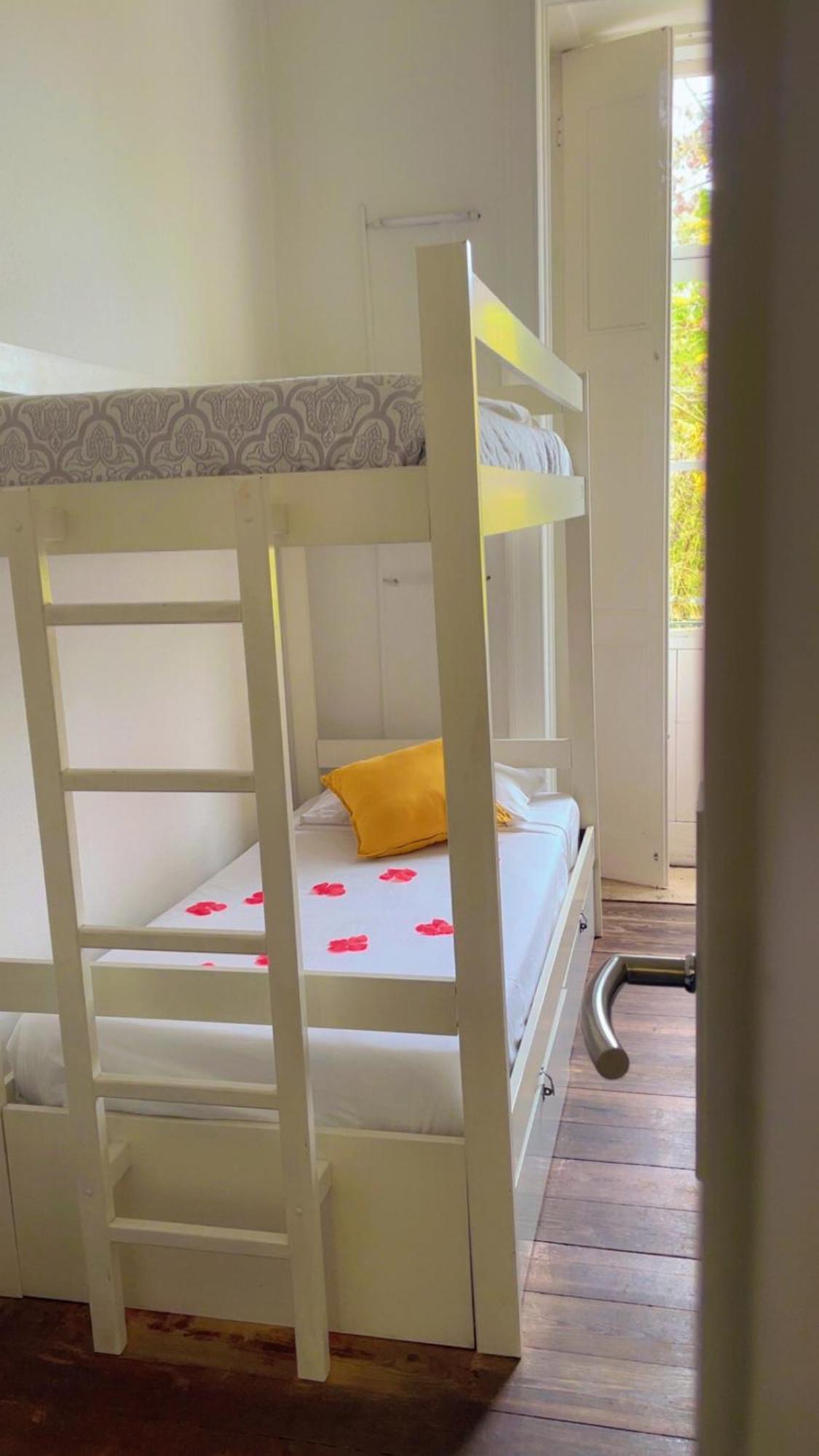 Ww Hostel & Suites Coimbra Kültér fotó
