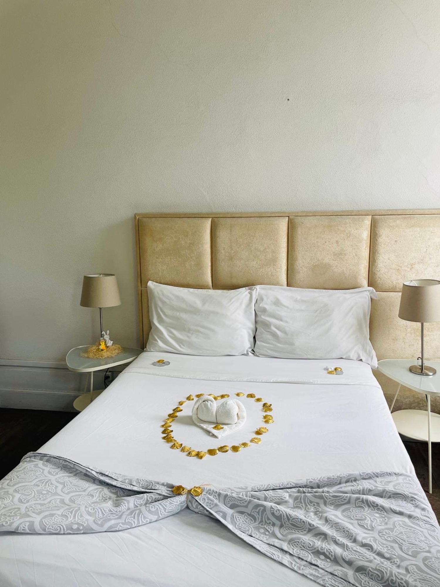 Ww Hostel & Suites Coimbra Kültér fotó